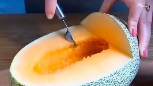 小婴儿怎么吃哈密瓜,营养美味两不误